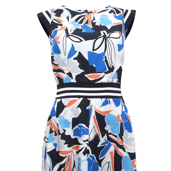 Abstract Sports Stripe Fit and Flare Dress - Picture 3 of 9